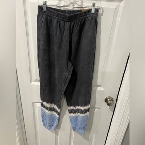 Victorias Secret Pink High wasted Campus Joggers Size Medium new with tags